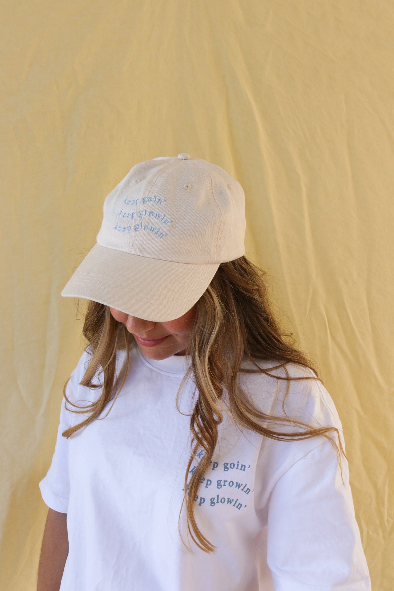 Keep Glowin' Cap Adults - Beige